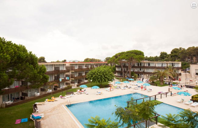 Aparthotel Comtat Sant Jordi - Photo 11