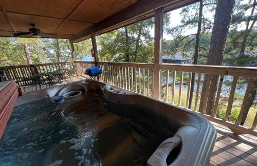 C23, Two bedroom, two bath log-sided, luxury Harbor North cottage with hot tub cottage - Foto 12