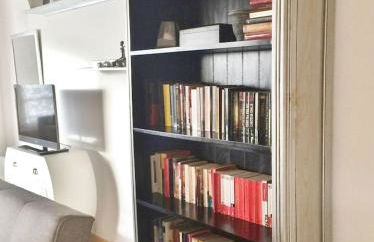 MY OCEAN HOME !!! Breathtaking location, Steps to the ocean, Spacious sea view, Fully Equipped and Well-Furnished with Private Entrance and High-Speed Fiber Optic Internet - Photo 12