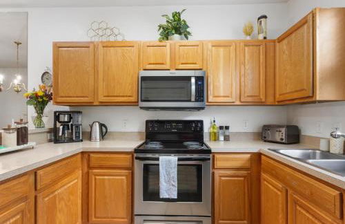 Convenient & Inviting - Fully-Equipped 2BD Condo - Foto 3