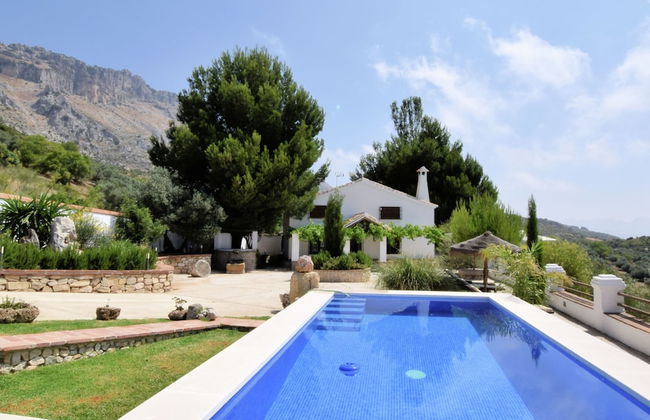 Tranquil Mountain Hideaway - Photo 25