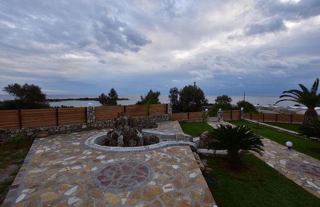 Flisvos Villa - Photo 25