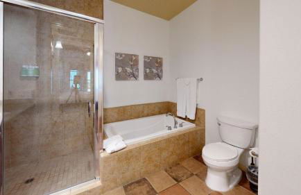 LV110 Secluded Downstairs 1 Bedroom Legacy Villa - Foto 8