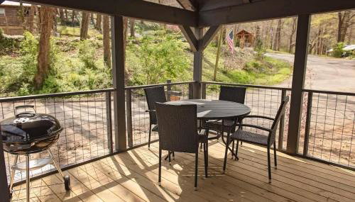 Jake Cabin Luxury Hot Tub Cabin Near Downtown - Foto 4