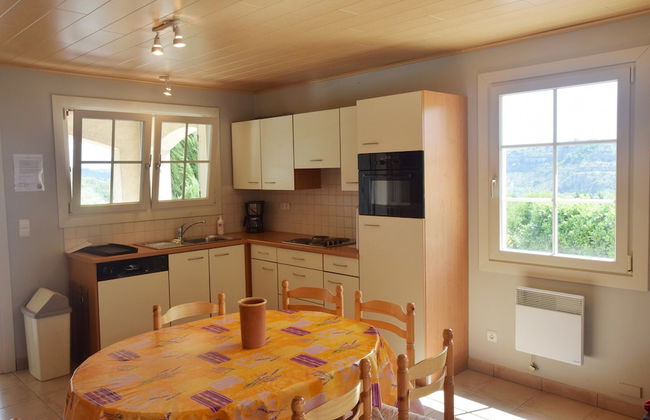 Peaceful Holiday Home in Les Vans, Ardeche With Pool - Foto 15