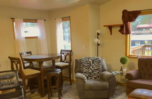 Sluice Box - Affordable, Convenient, and near Mendenhall Glacier- DISCOUNTS ON TOURS! - Foto 15