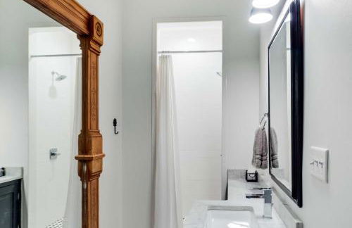 Comfy Central Natchez Hideaway Walk to Dtwn! - Foto 25