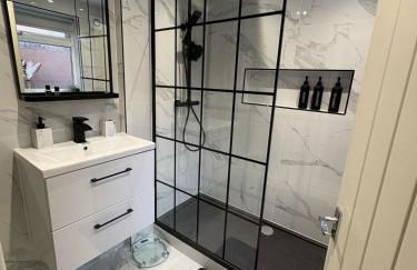 Anfield Home - Sleeps 7 - 1 min walk to Stadium! - Foto 4