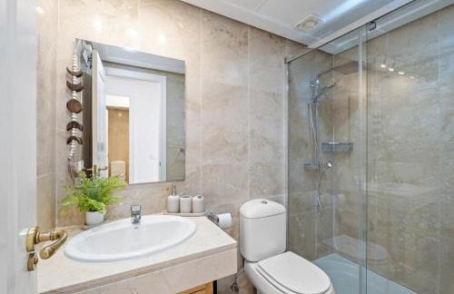 Driftwood Escape - Puerto de la Duquesa - Photo 27