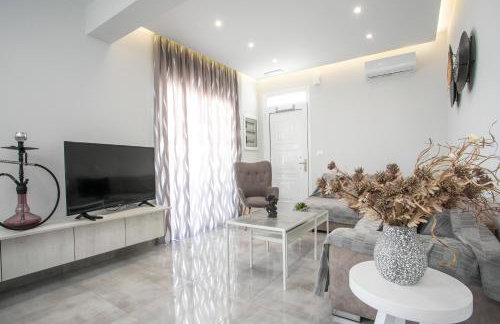 Casa Antonis - Modern Home with Jacuzzi near Faliraki - Photo 25