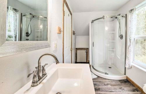 Quaint Coquille Getaway Near Beaches and Parks! - Foto 19