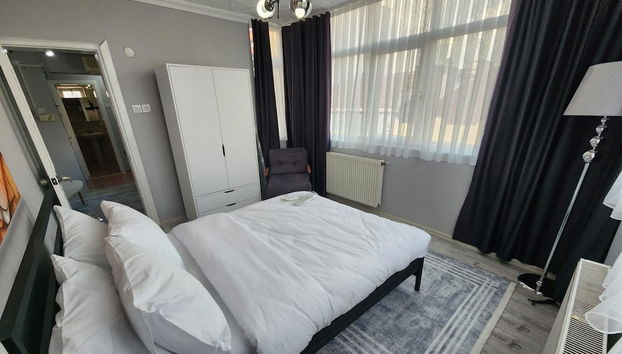 Taxim No 1 Suites - Photo 5, Room