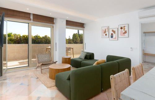 The Marbella Beachfront Gem - Photo 15