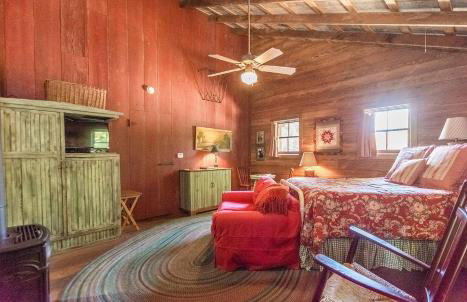 Ada's Peach Street Hideaway - Foto 31
