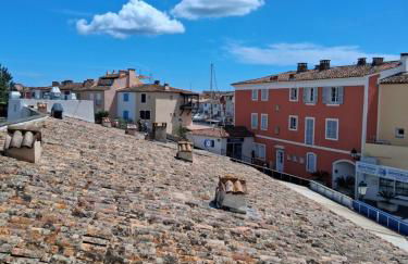 Studio dans une tour mythique à port grimaud - Foto 14