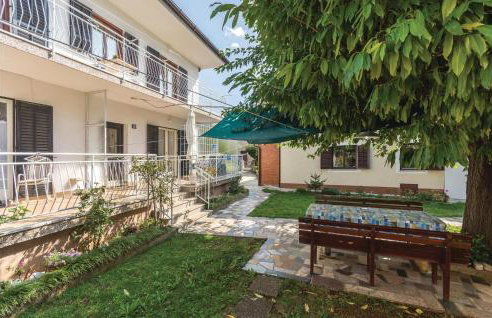 Cozy Apartment In Lovrecica With Wifi - Foto 8