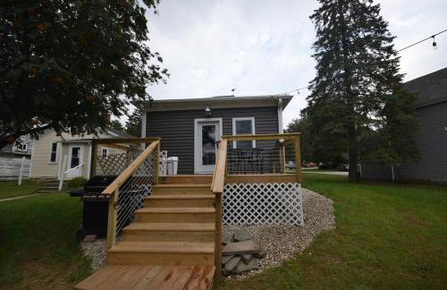 3BR House in Sturgeon Bay - Photo 9