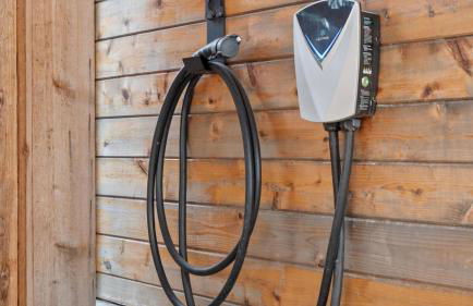 Brand New Low-Allergen Retreat with Hot Tub - Foto 47