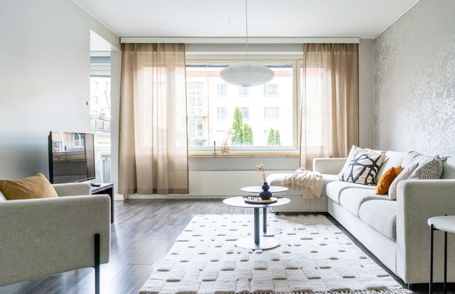 Spacious 2br Apartment - Photo 7