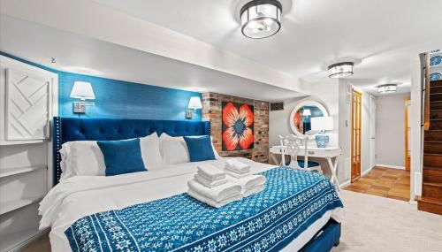 The Cavalier - Photo 4, towels