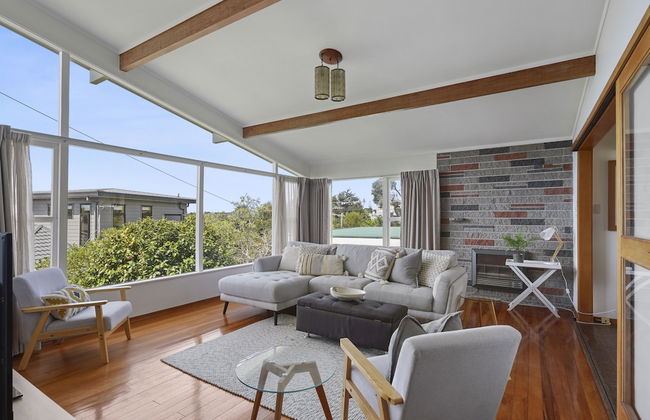 Dazzling Mairangi Bay Retreat Sea Views - Foto 23