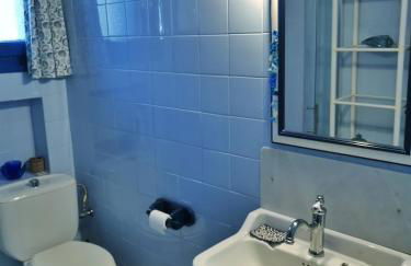 Caseta de pescadors a les cales de Colera, 2ª linea de mar - Foto 19