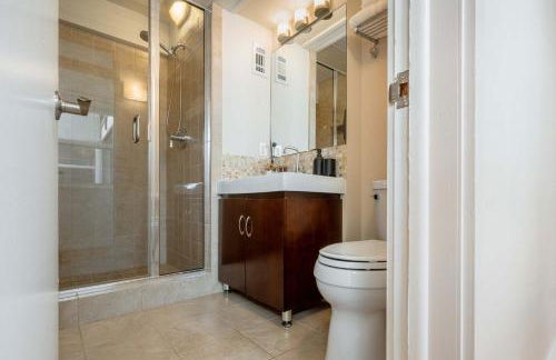 TreeTops Spacious Architectural Retreat - Foto 60