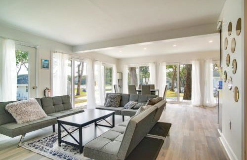 Mashpee Cottage with Deck Walk to Beach - Foto 2