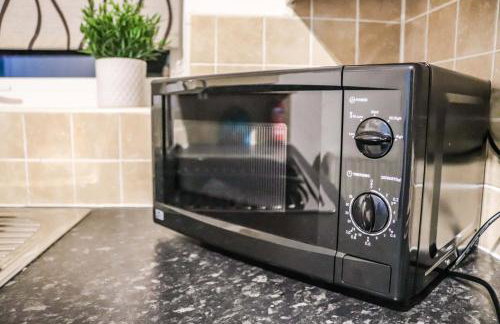 3Bedroom EnSuite SofaBed Sleeps upto 6 Contractors Families Long or Short Stay Free Parking WIFI - Foto 47