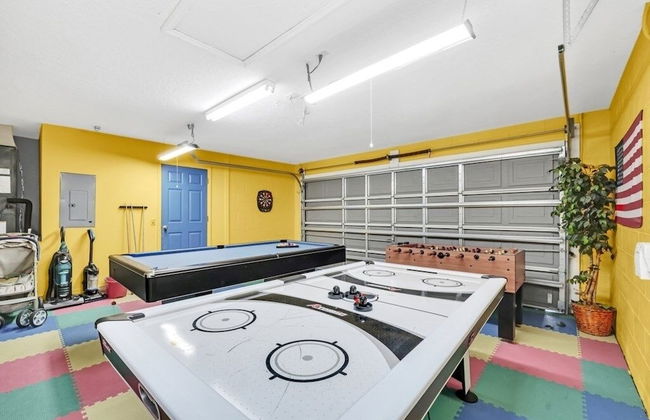 Blue Spa Private Pool Home With Game Room! 4 Bedroom Villa - Foto 31