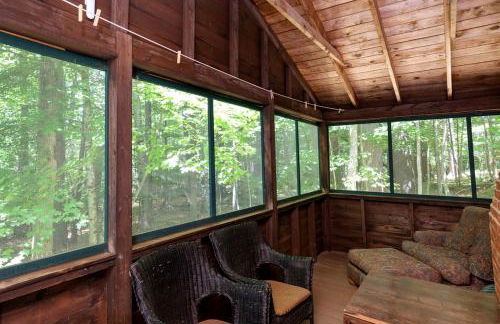 Luxury Camping Cabin with Fireplace near Hanover, New Hampshire - Foto 11
