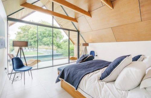 Luxury 8 bedroom home with leisure wing - Foto 15