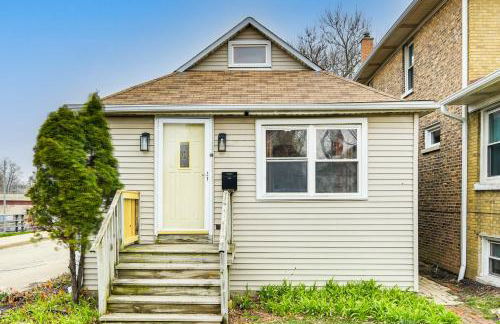 Pet Friendly 8 Mi to Chicago - Fenced Backyard! - Foto 23