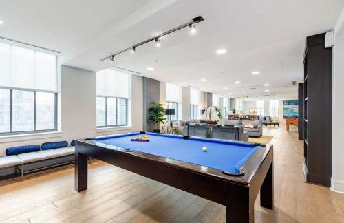 2BR Distinguished Apartment Rooftop Deck & Gym - Foto 27