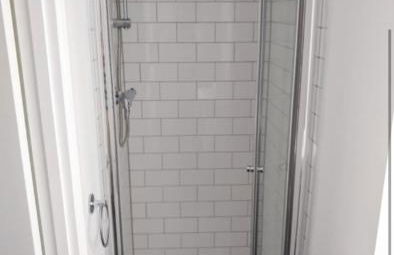 City breaks Corby Double ensuites with tv - Photo 27