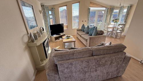 Eden Lodge-Tranquil-Hot Tub-Fishing-7m to Beach - Foto 2