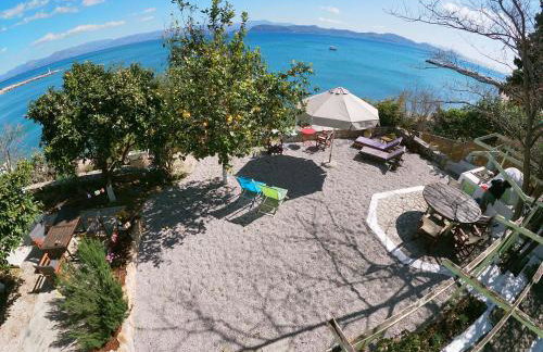 KIVERI 1876 traditional seafront cottage - Photo 69