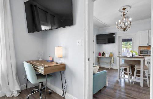 Suite Flamingo Pointe with Shared POOL - Foto 13