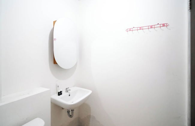 Comfy 1Br At Tamansari Prospero Sidoarjo Apartment - Foto 14