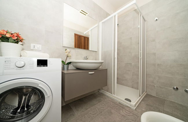 Lauri 0 18 by Wonderful Italy - Photo 16