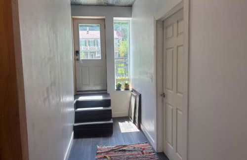 1st Fl 2BR Downtown + 2 Pkg - Foto 11