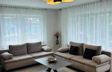 KJ Ferienwohnung bis 10P-Zentral-Garten-WIFI-Parken-Grill - Foto 5