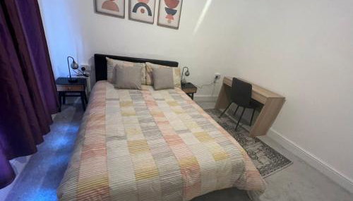 Cheerful Two Bedrooms Town house with free parking - Foto 3