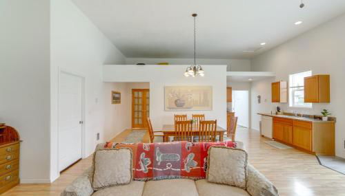 23 Mi to Glacier Natl Park Mtn-View Gem with Patio - Foto 5