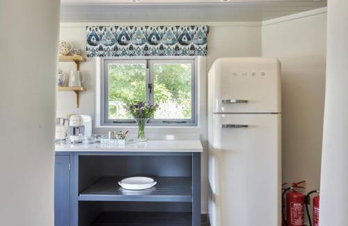 Hilltop Cottage - Photo 8