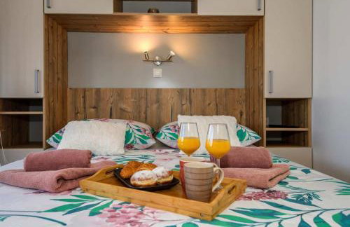 Cozy and Chic Little House with Pool Ivinj - 3 - Foto 49