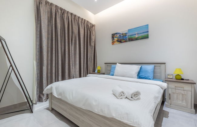 SuperHost - Comfort 1BR Centurion Onyx Retreat with Balcony - Foto 2