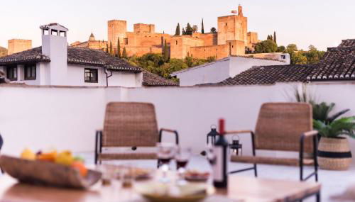 FERALA SUITES ALBAYZíN - Photo 1