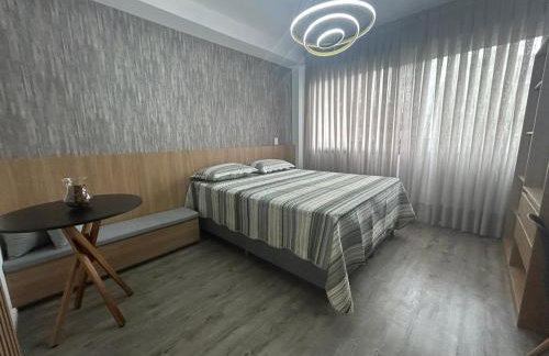 Skyline Porto Alegre - Onde o Conforto Encontra a Localização Perfeita no coração de um bairro nobre de Porto Alegre com Acesso fácil aos melhores restaurantes lojas e atrações - Foto 14