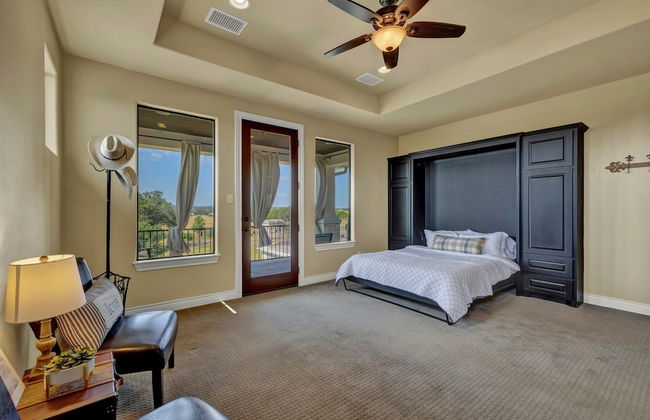 Luxurious Hill Country Retreat With Pool and Firepit! - Photo 2